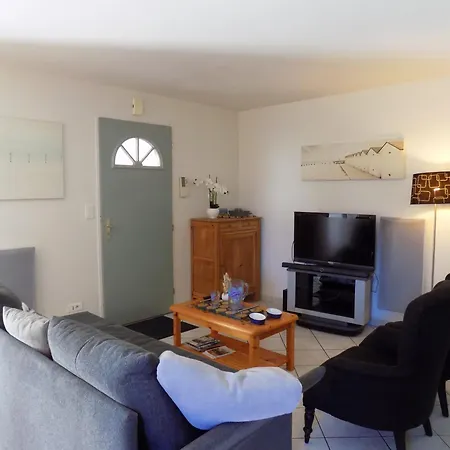 Villa Sur Mer - Maison Individuelle - Calme- 10min A Pied Plage De Nauzan *