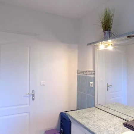 Sur Mer - Maison Individuelle - Calme- 10min A Pied Plage De Nauzan Villa *