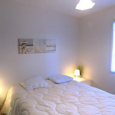 Sur Mer - Maison Individuelle - Calme- 10min A Pied Plage De Nauzan * Vaux-sur-Mer